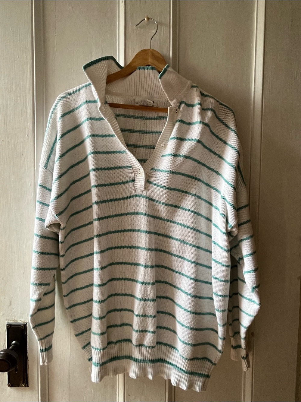 Jump White Sweater with Teal Stripes - Cowl Collar